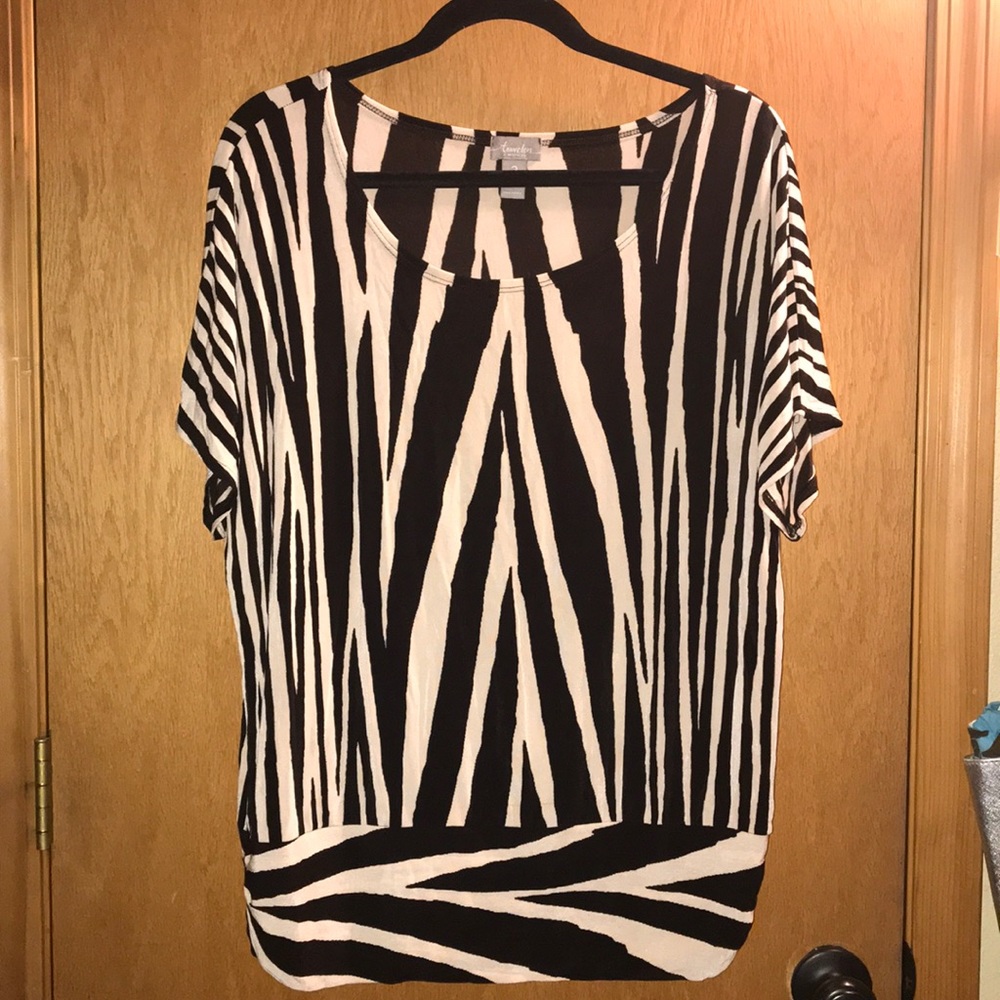 Travelers by Chico’s zebra print top